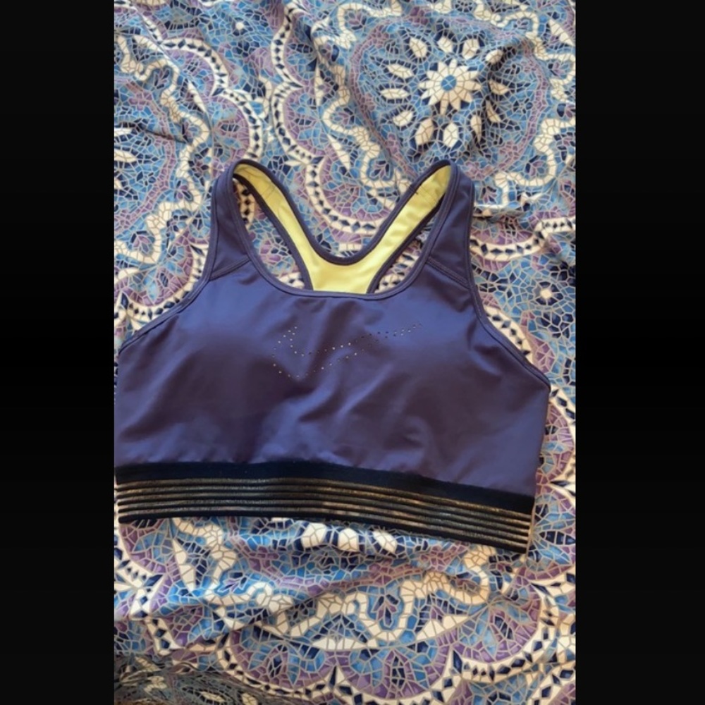 Nike sports bra